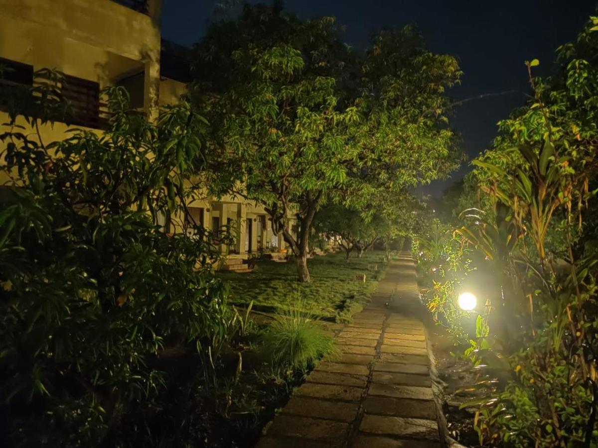 Gir Birding Lodge Sasan Gir Exterior foto